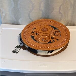 NWT‎ Myra Boho Motif Round Bag Brown Leather Western